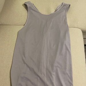 Light purple lululemon tank top
